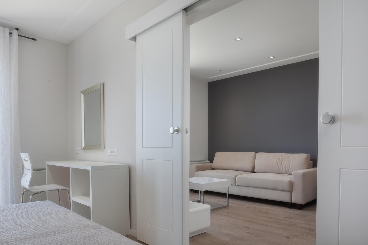 Apartments Juric Brela Exterior foto